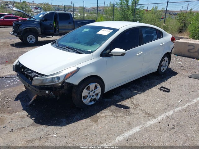 3KPFK4A75JE218497 KIA FORTE LX