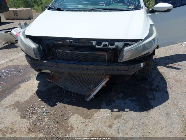 3KPFK4A75JE218497 KIA FORTE LX