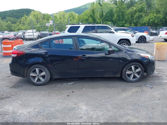 45234546 :رقم المزاد ، 3KPFL4A76JE172966 vin ، 2018 Kia Forte Lx مزاد بيع