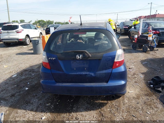 45234555 :رقم المزاد ، JHMGE8H30DC078262 vin ، 2013 Honda Fit مزاد بيع