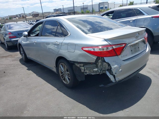 4T1BF1FK1HU748651 Toyota CAMRY SE
