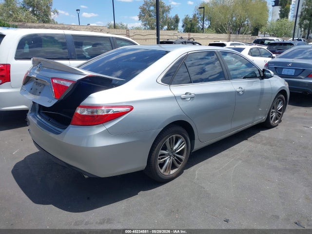 4T1BF1FK1HU748651 Toyota CAMRY SE