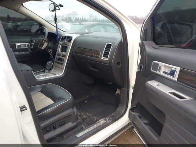 Продаж на аукціоні авто 2008 Lincoln Mkx, vin: 2LMDU88C38BJ21683, номер лоту: 45234594
