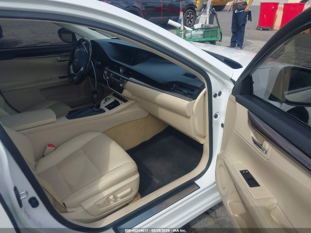 JTHBK1GG6E2085318 Lexus ES 350