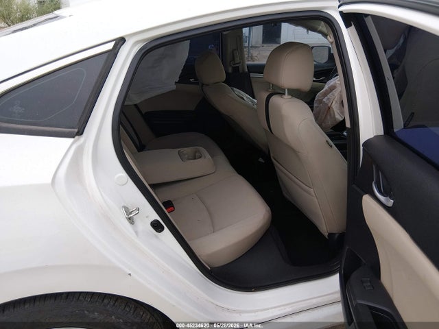 Продажа на аукционе авто 2017 Honda Civic Ex, vin: 19XFC2F71HE075150, номер лота: 45234620
