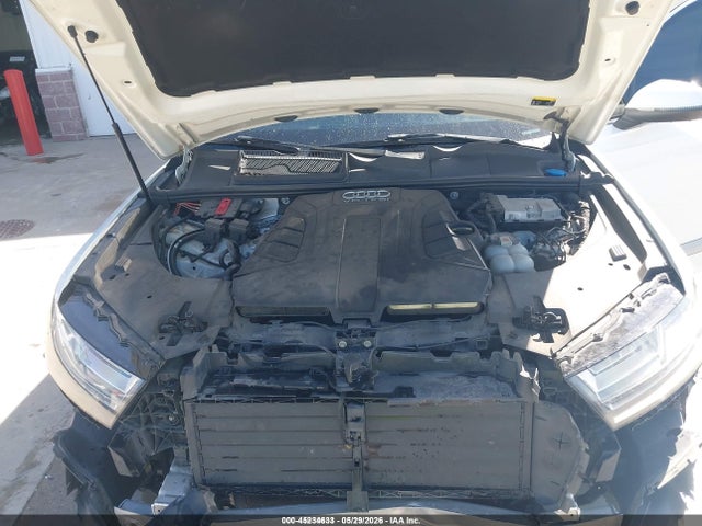 Audi Q7 3.0t Premium 2018 WA1LAAF77JD016110 Image 10
