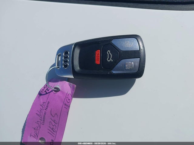 Audi Q7 3.0t Premium 2018 WA1LAAF77JD016110 Image 11