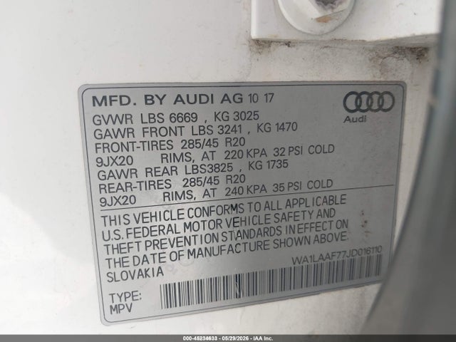 Audi Q7 3.0t Premium 2018 WA1LAAF77JD016110 Image 9