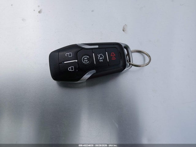 2FMTK3K96FBC05717 Ford Edge Titanium