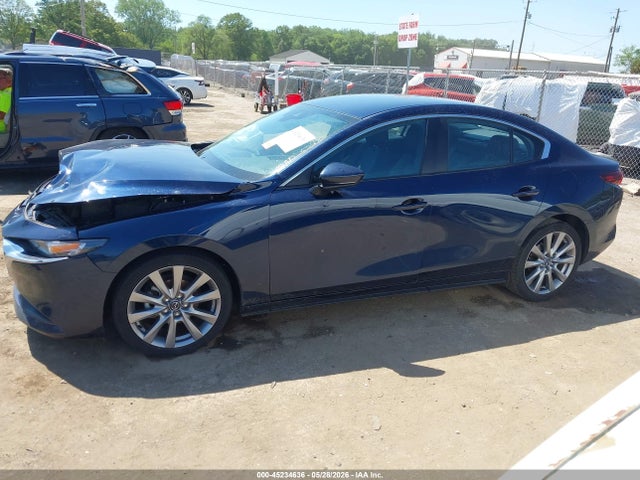 Продажа на аукционе авто 2022 Mazda Mazda3 Select, vin: 3MZBPABL7NM316448, номер лота: 45234636