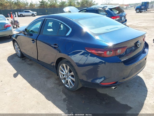 Продажа на аукционе авто 2022 Mazda Mazda3 Select, vin: 3MZBPABL7NM316448, номер лота: 45234636