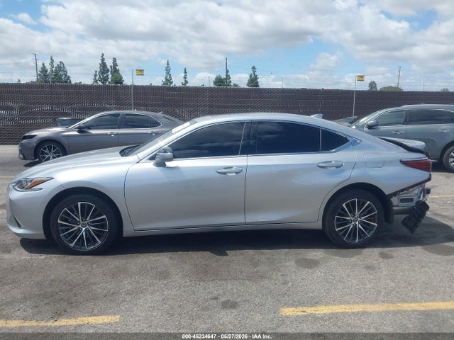 Lexus ES 300H 2025 58ADA1C17SU063234 Image 14