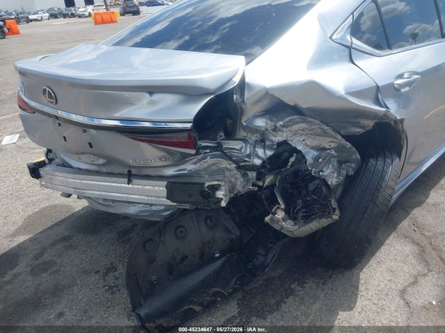58ADA1C17SU063234 Lexus ES 300H