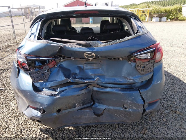 JM1BN1L77H1128640 Mazda Mazda3 Touring