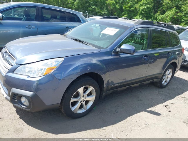 Продажа на аукционе авто 2013 Subaru Outback 2.5i Limited, vin: 4S4BRBKC2D3242001, номер лота: 45234688