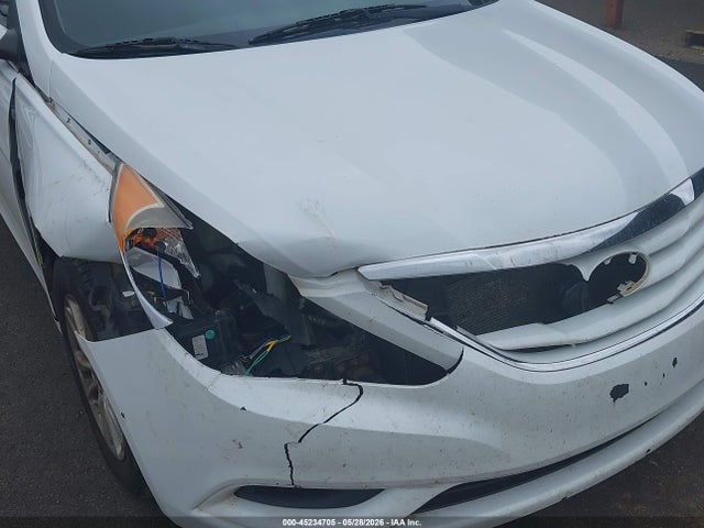 45234705 :رقم المزاد ، 5NPEB4AC8DH708134 vin ، 2013 Hyundai Sonata Gls مزاد بيع