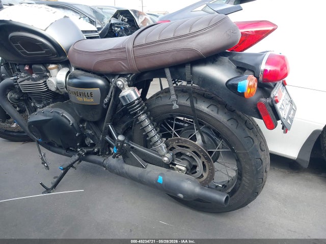 SMTD40HLXNTBA6367 Triumph Motorcycle Bonneville T120/black