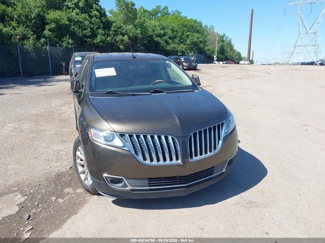 45234795 :رقم المزاد ، 2LMDJ8JKXBBJ14828 vin ، 2011 Lincoln Mkx مزاد بيع