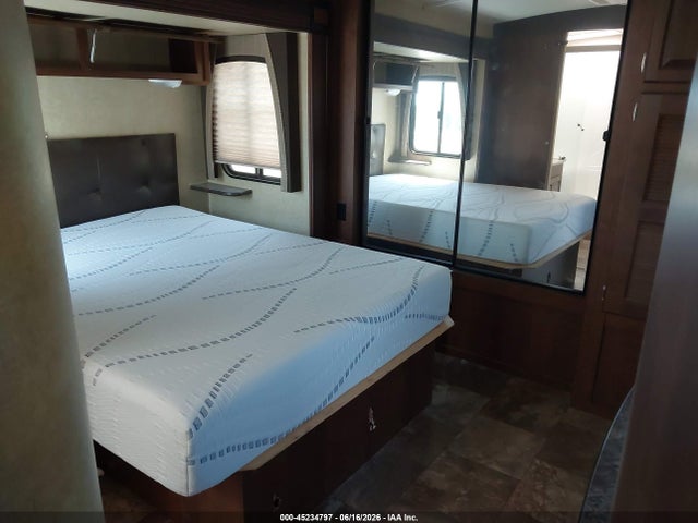 Jayco Eagle Series M-338 R 2014 1UJBJ0BU6E1DZ0192 Image 12