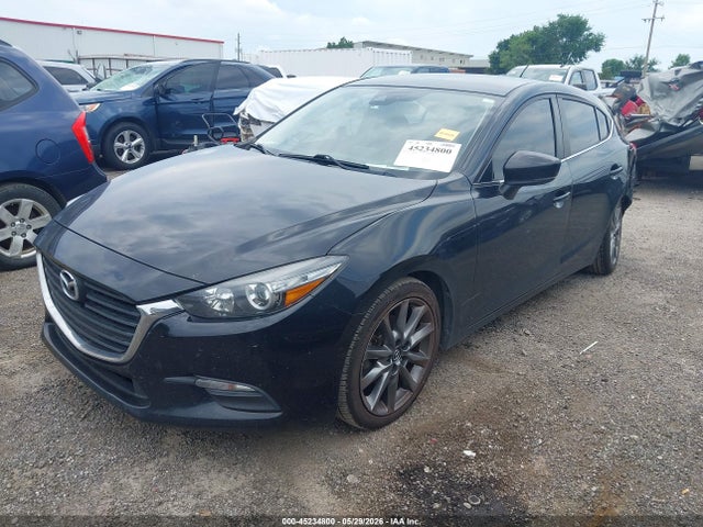 45234800 :رقم المزاد ، 3MZBN1L3XJM165765 vin ، 2018 Mazda Mazda3 Touring مزاد بيع