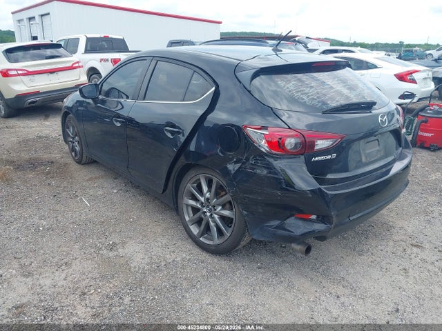 45234800 :رقم المزاد ، 3MZBN1L3XJM165765 vin ، 2018 Mazda Mazda3 Touring مزاد بيع