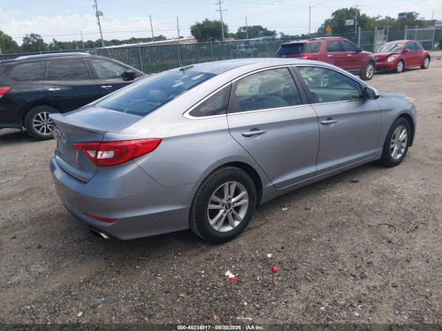 Hyundai SONATA SE 2015 5NPE24AF6FH025815 Image 4