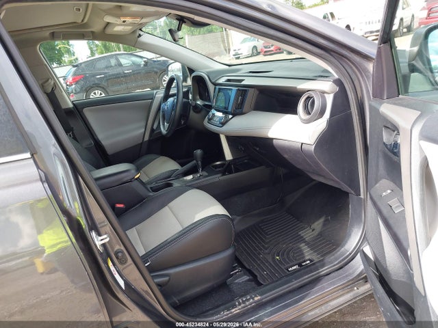 Toyota Rav4 Xle 2018 2T3RFREV4JW704164 Image 5