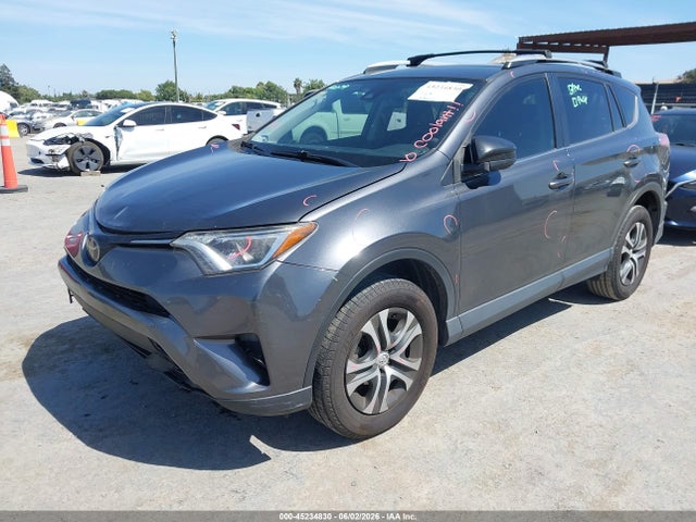 Aukcja sprzedaży 2018 Toyota Rav4 Le, vin: JTMZFREV4JD121896, numer aukcji: 45234830