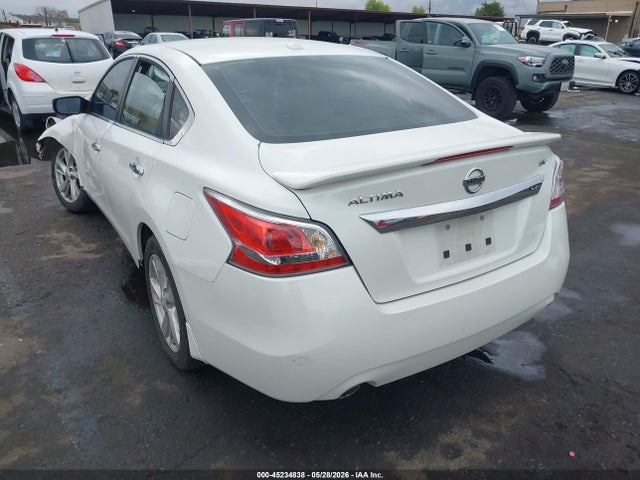 Aukcja sprzedaży 2015 Nissan Altima 2.5 Sv, vin: 1N4AL3AP3FC157303, numer aukcji: 45234838