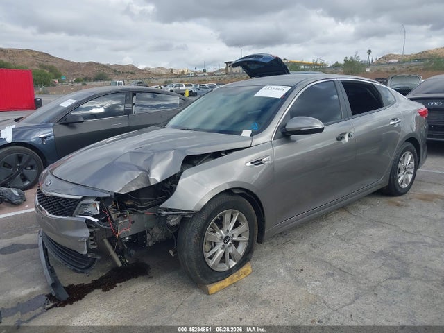 KIA Optima Lx 2016 5XXGT4L33GG106292 Image 2