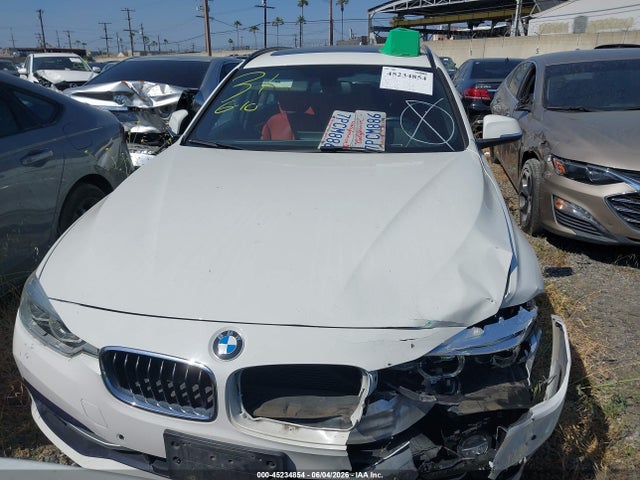 Продаж на аукціоні авто 2016 Bmw 328i Xdrive, vin: WBA8G5C54GK442567, номер лоту: 45234854