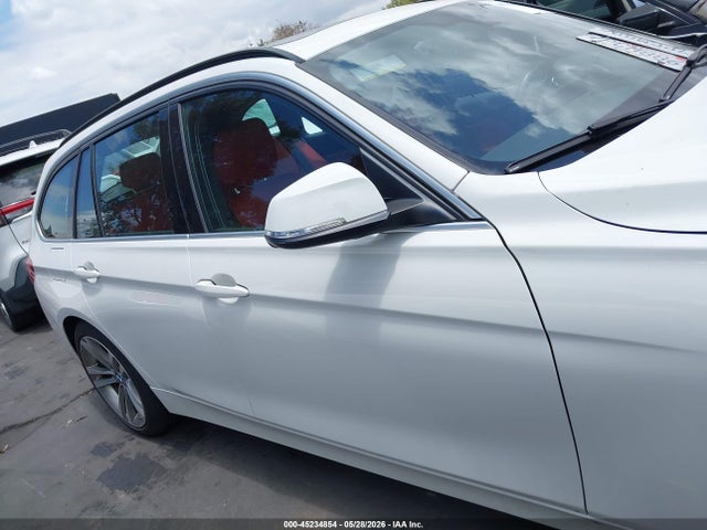 Продаж на аукціоні авто 2016 Bmw 328i Xdrive, vin: WBA8G5C54GK442567, номер лоту: 45234854