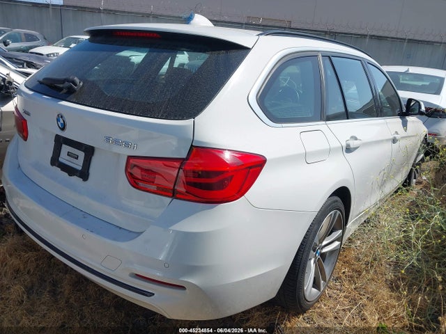 Продаж на аукціоні авто 2016 Bmw 328i Xdrive, vin: WBA8G5C54GK442567, номер лоту: 45234854