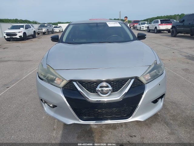 45234890 :رقم المزاد ، 1N4AA6AP6HC393843 vin ، 2017 Nissan Maxima 3.5 Sv مزاد بيع