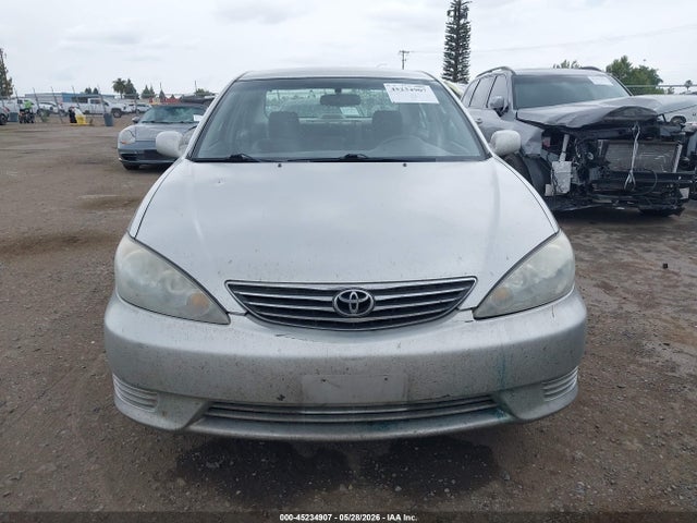 Продаж на аукціоні авто 2005 Toyota Camry Le, vin: 4T1BE30K65U417180, номер лоту: 45234907