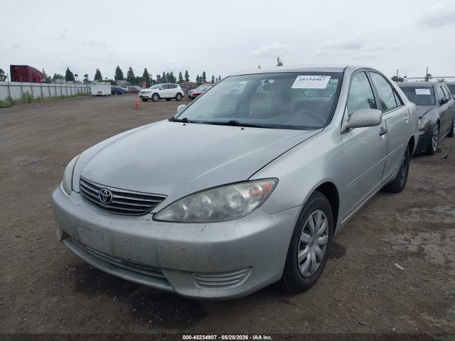 Продаж на аукціоні авто 2005 Toyota Camry Le, vin: 4T1BE30K65U417180, номер лоту: 45234907