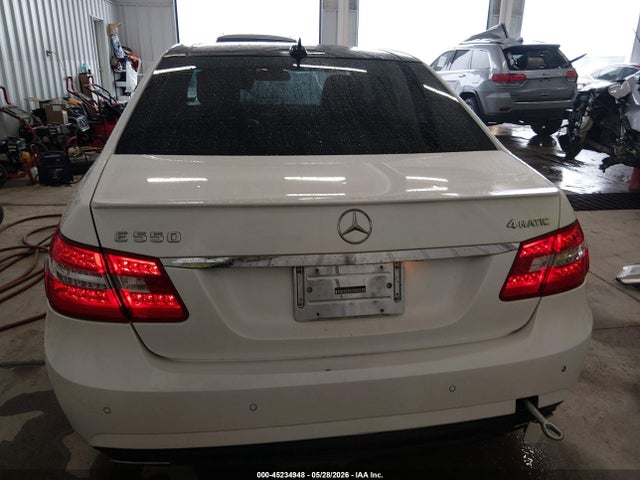 45234948 :رقم المزاد ، WDDHF9AB7BA502318 vin ، 2011 Mercedes-benz E 550 4matic مزاد بيع