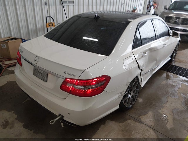 45234948 :رقم المزاد ، WDDHF9AB7BA502318 vin ، 2011 Mercedes-benz E 550 4matic مزاد بيع