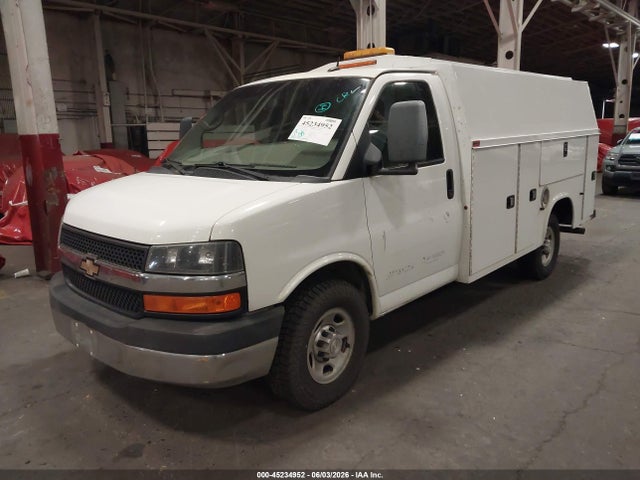 2015 Chevrolet Express Cutaway 3500 მანქანა იყიდება აუქციონზე, vin: 1GB0G2CGXF1137390, აუქციონის ნომერი: 45234952
