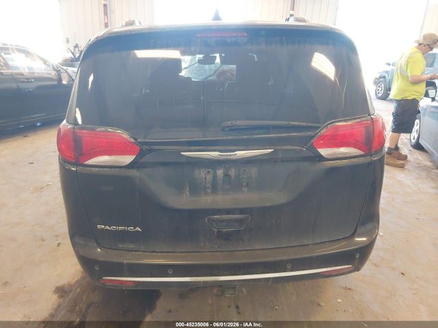 Продажа на аукционе авто 2018 Chrysler Pacifica Touring L, vin: 2C4RC1BG5JR166956, номер лота: 45235006
