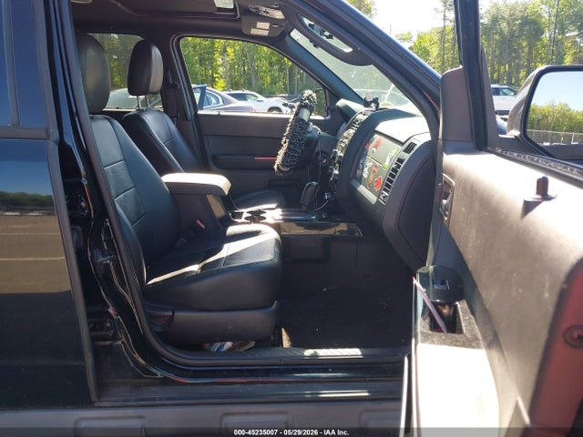 2010 Ford Escape Limited მანქანა იყიდება აუქციონზე, vin: 1FMCU9EGXAKB81217, აუქციონის ნომერი: 45235007