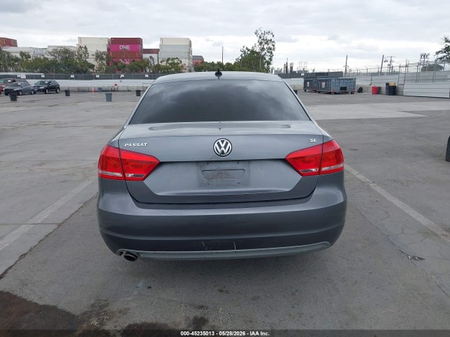 2013 Volkswagen Passat 2.5l Se მანქანა იყიდება აუქციონზე, vin: 1VWBP7A3XDC047673, აუქციონის ნომერი: 45235013