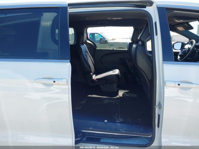 Aukcja sprzedaży 2026 Chrysler Pacifica Select, vin: 2C4RC1BG6TR262727, numer aukcji: 45235019