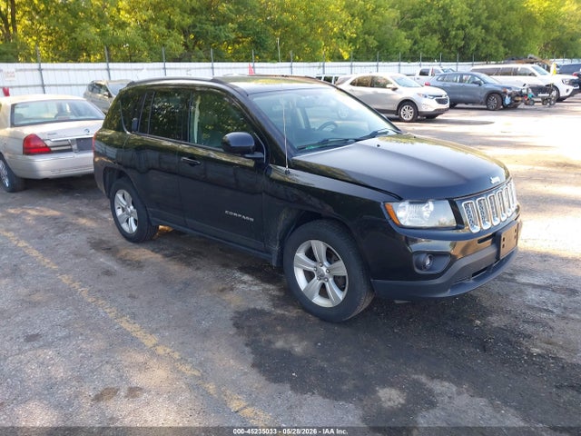 2016 1C4NJDEBXGD718839 main image