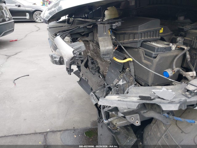 KM8J23A49HU396124 Hyundai TUCSON SE