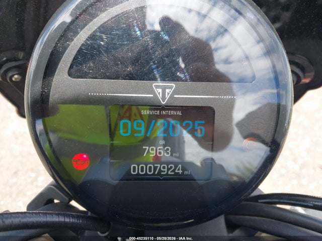 2023 Triumph Motorcycle Trident 660 მანქანა იყიდება აუქციონზე, vin: SMTL10UL5PTBE5364, აუქციონის ნომერი: 45235110