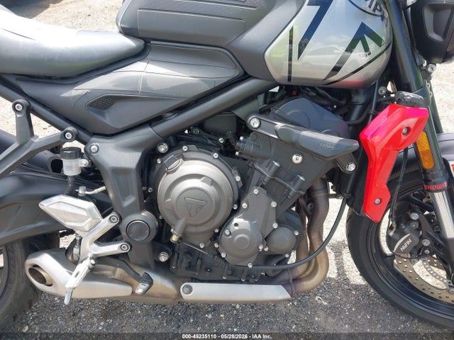 2023 Triumph Motorcycle Trident 660 მანქანა იყიდება აუქციონზე, vin: SMTL10UL5PTBE5364, აუქციონის ნომერი: 45235110