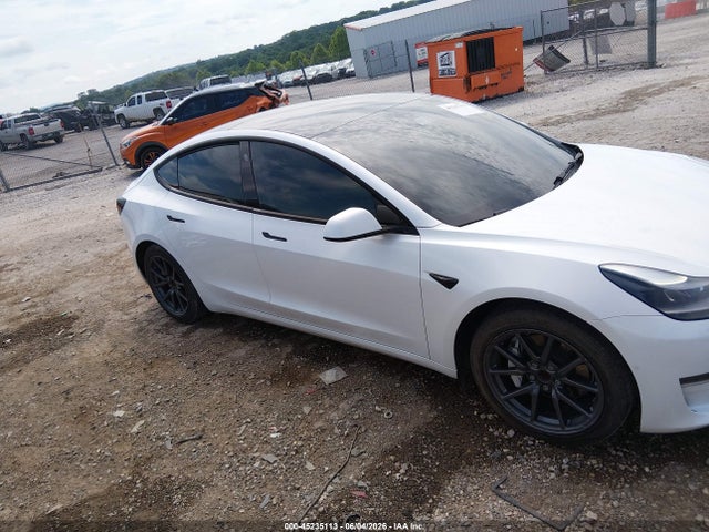 Продажа на аукционе авто 2022 Tesla Model 3 Rear-wheel Drive, vin: 5YJ3E1EA0NF124638, номер лота: 45235113