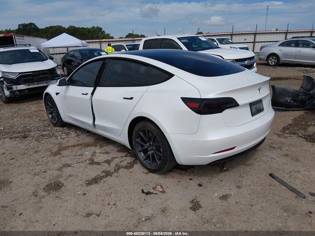 Продажа на аукционе авто 2022 Tesla Model 3 Rear-wheel Drive, vin: 5YJ3E1EA0NF124638, номер лота: 45235113