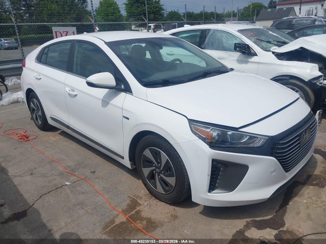 2017 Hyundai Ioniq Hybrid Sel მანქანა იყიდება აუქციონზე, vin: KMHC75LC4HU027519, აუქციონის ნომერი: 45235153